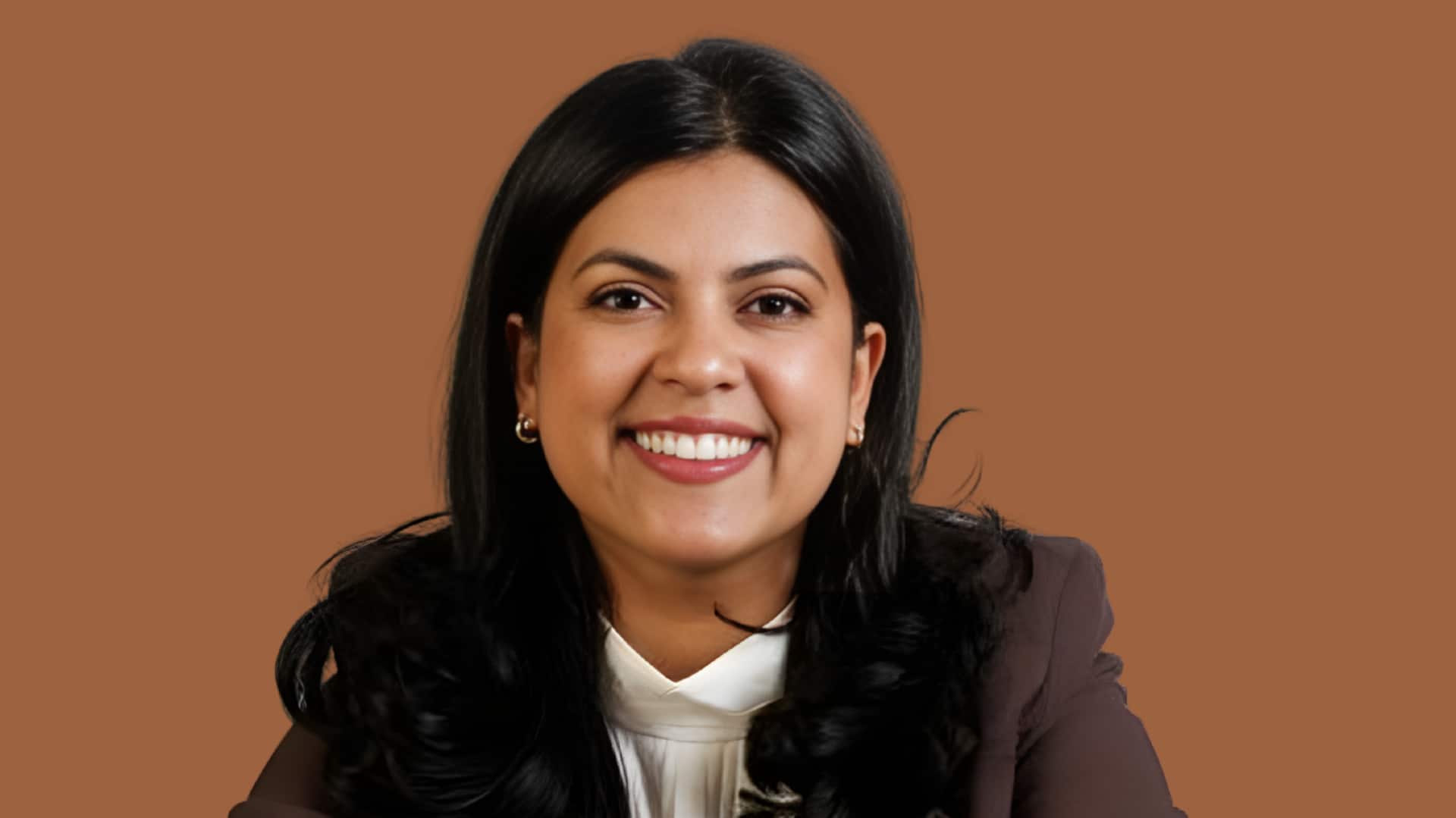 அமெரிக்க அரசியலில் தமிழகப் பெண் சாதனை! வாஷிங்டன் டி.சி. மேயர் தேர்தலில் தேனி பெண் ரிணி சம்பத் போட்டி