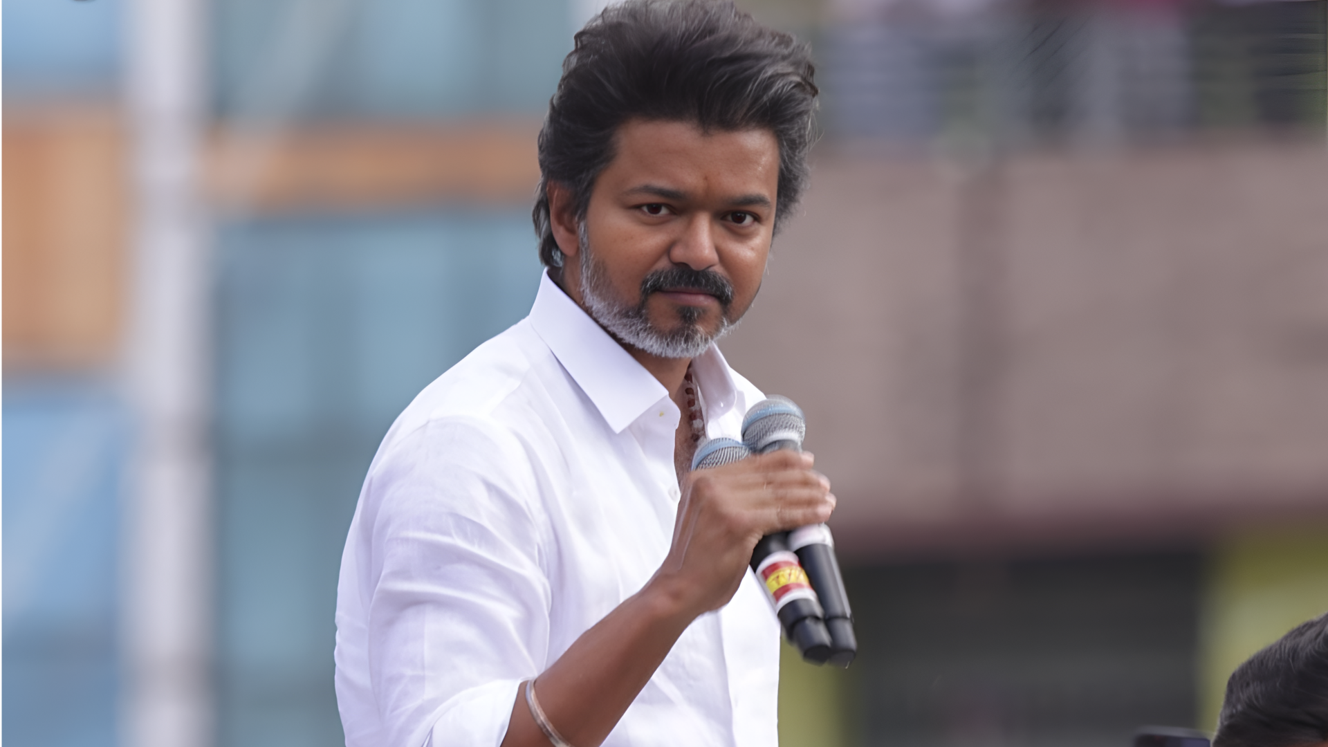 தவெக வேட்பாளர் அறிமுகக் கூட்டம் ஒத்திவைப்பு: விஜய் எடுத்த அதிரடி முடிவு