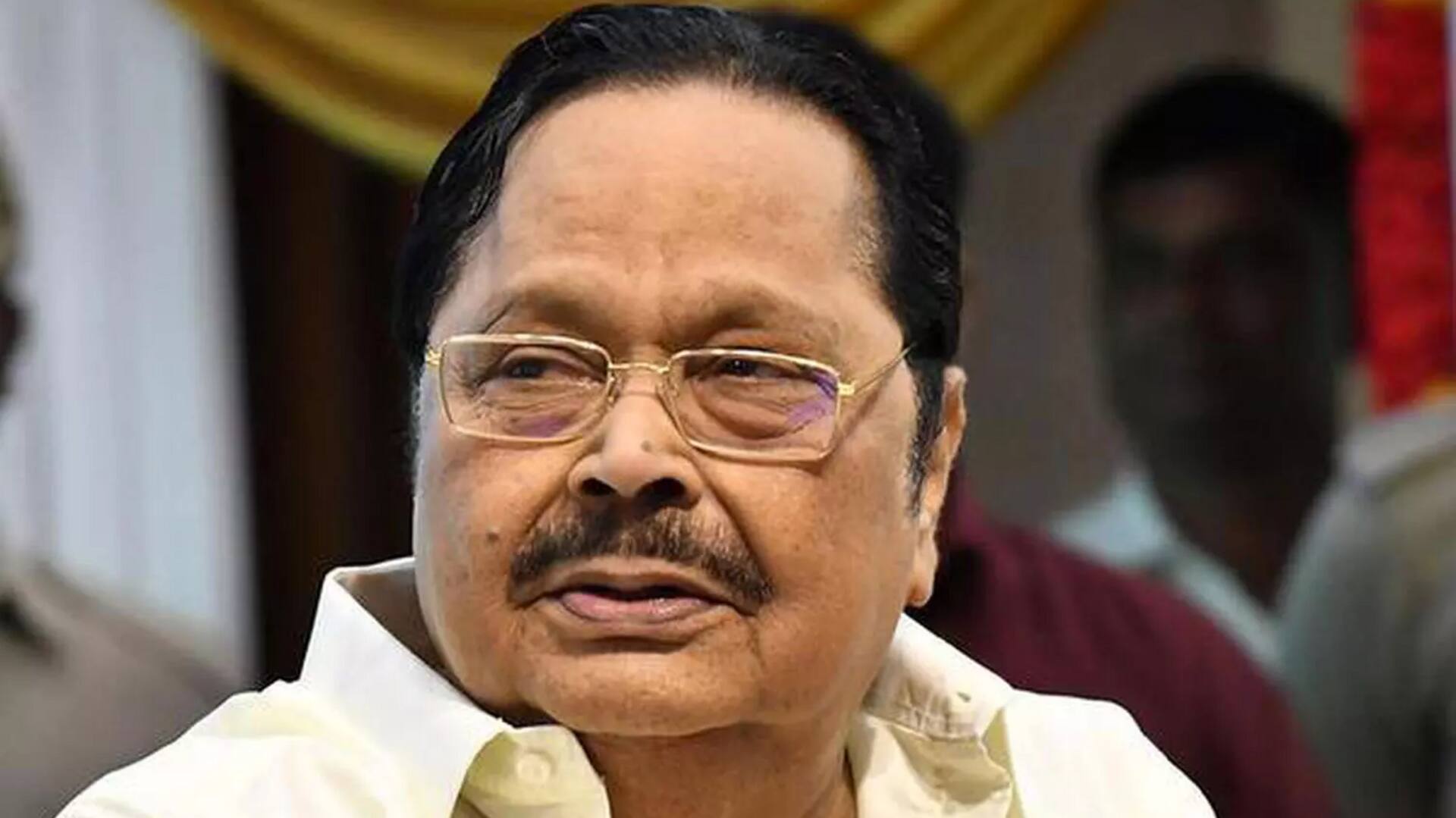 அமைச்சர் துரைமுருகன் காய்ச்சல் மற்றும் கால்வலி காரணமாக மருத்துவமனையில் அனுமதி என தகவல் அமைச்சர் துரைமுருகன் காய்ச்சல் மற்றும் கால்வலி காரணமாக மருத்துவமனையில் அனுமதி என தகவல்