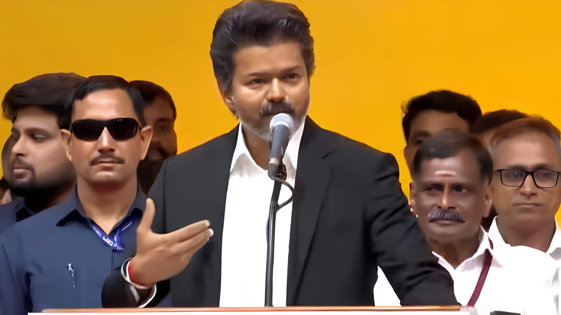 கடைசியாக பாடப்பட்ட தமிழ்த்தாய் வாழ்த்து; முதலமைச்சர் விஜய் பதவியேற்பு விழாவில் மரபு மீறல்? முழு விபரம்