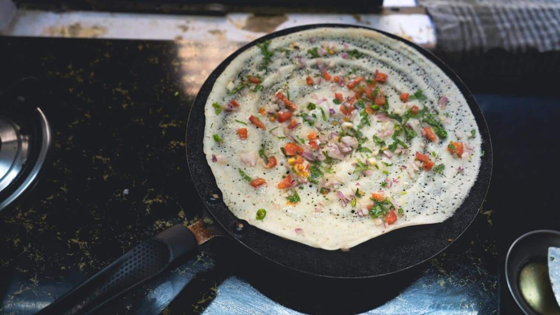 தோசை கல் கருப்பாகிவிட்டதா?கறை நீக்கி நீண்ட காலம் பயன்படுத்த எளிய வீட்டு குறிப்புகள்