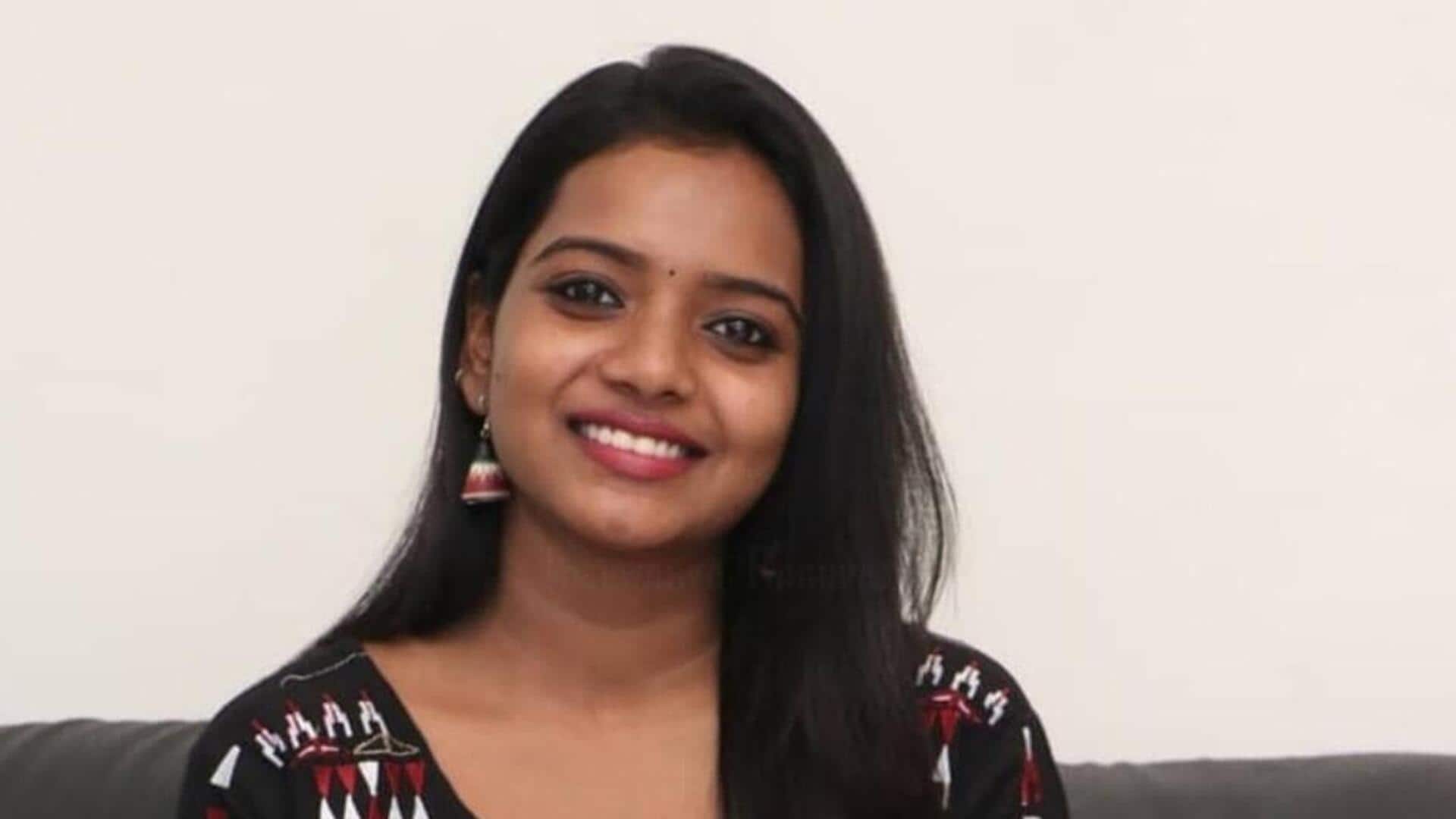 கேப்டன் மில்லர் விழாவில் தன்னிடம் அத்து மீறிய நபருக்கு பாடம் புகட்டிய பெண் தொகுப்பாளர்