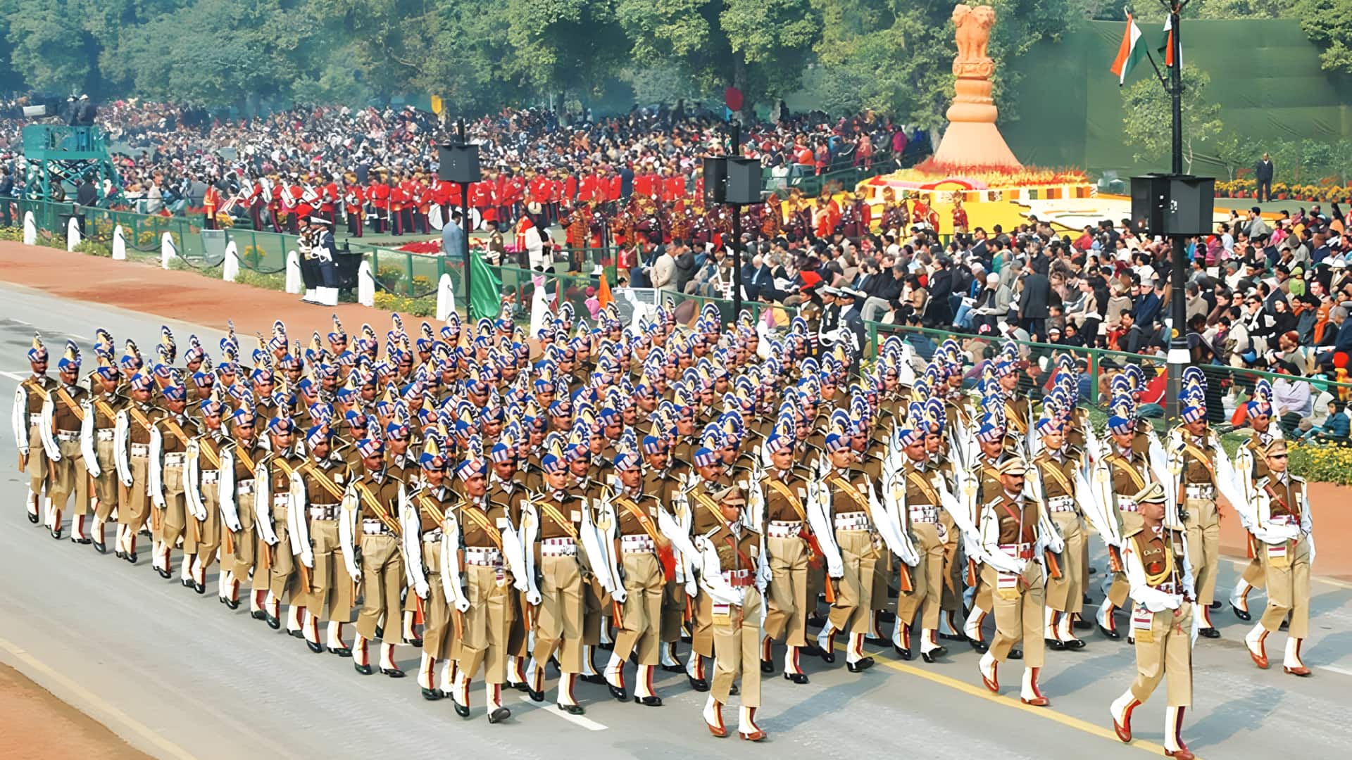 தலைநிமிரும் காஷ்மீர் பெண்! குடியரசு தின அணிவகுப்பில் 140 வீரர்களை வழிநடத்தும் சிம்ரன் பாலா