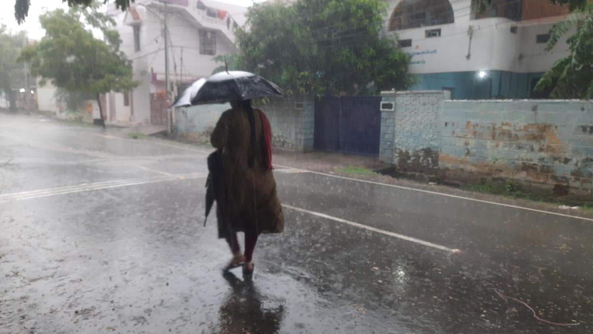 தென்கிழக்கு வங்கக்கடலில் குறைந்த காற்றழுத்தத் தாழ்வுப் பகுதி உருவாக வாய்ப்பு; வானிலை ஆய்வு மையம் எச்சரிக்கை தென்கிழக்கு வங்கக்கடலில் குறைந்த காற்றழுத்தத் தாழ்வுப் பகுதி உருவாக வாய்ப்பு; வானிலை ஆய்வு மையம் எச்சரிக்கை