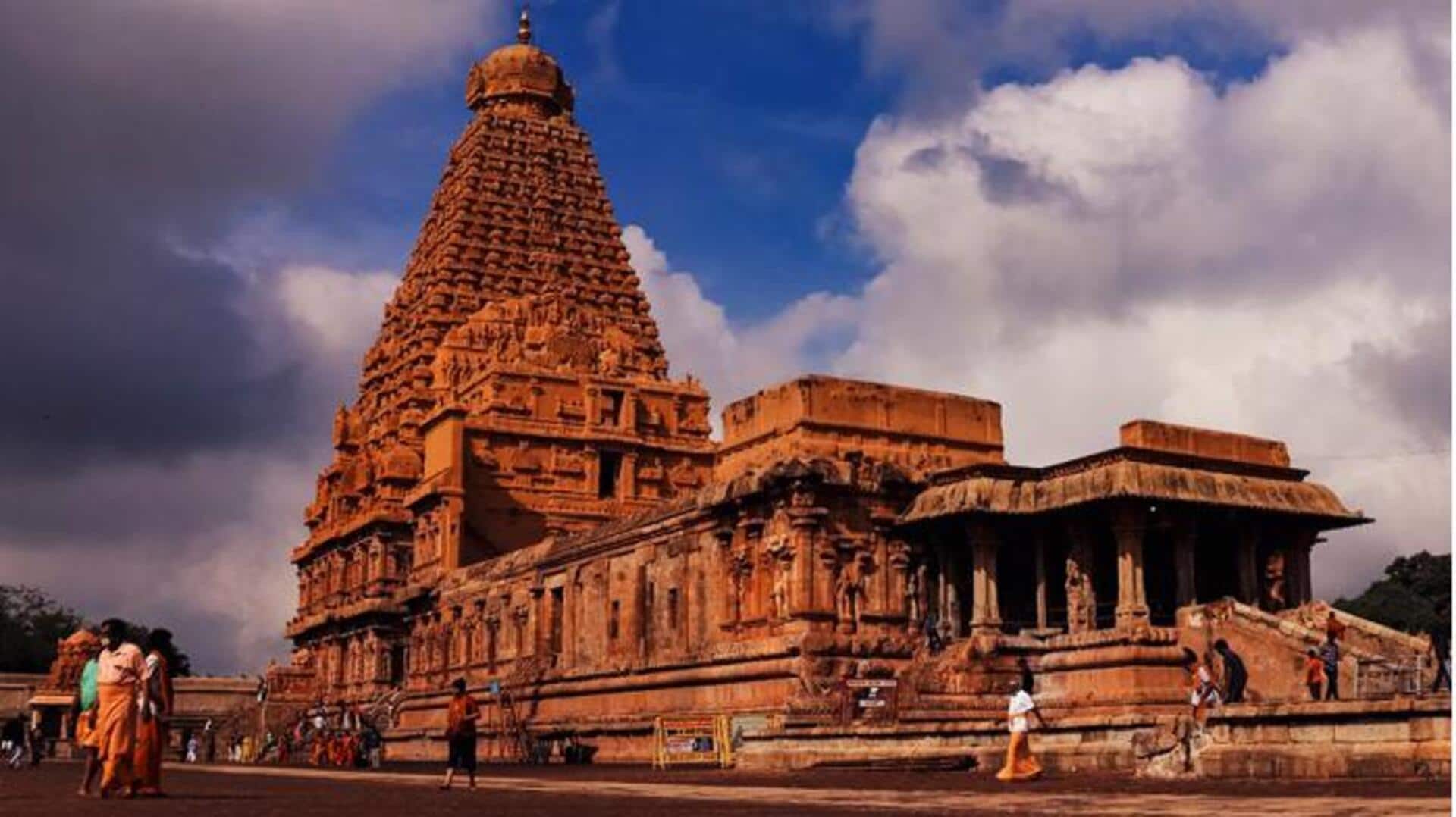 தென்னிந்தியாவில் நீங்கள் கண்டிப்பாக பார்க்க வேண்டிய பாரம்பரிய தளங்கள் இவை! தென்னிந்தியாவில் நீங்கள் கண்டிப்பாக பார்க்க வேண்டிய பாரம்பரிய தளங்கள் இவை!