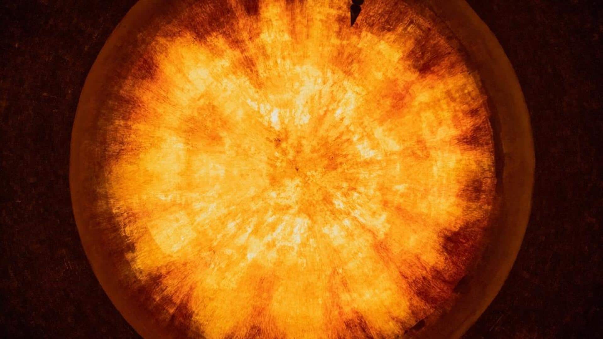 தனது விளையாட்டு அறையிலேயே அணு உலையை உருவாக்கி 12 வயது சிறுவன் சாதனை