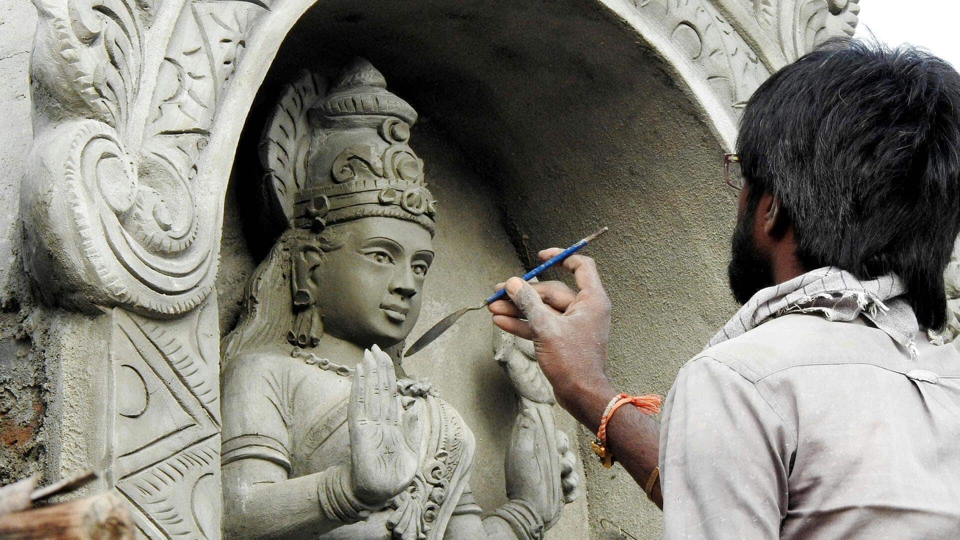 இந்திய சிற்பிகளுக்கு உத்வேகம் எங்கிருந்து கிடைக்கிறது?