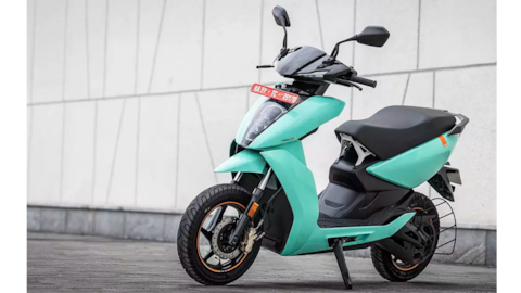 எலெக்ட்ரிக் ஸ்கூட்டர்களின் விலையைக் குறைத்துள்ளது ஏத்தர், இப்போ என்ன விலையில் வாங்கலாம்?