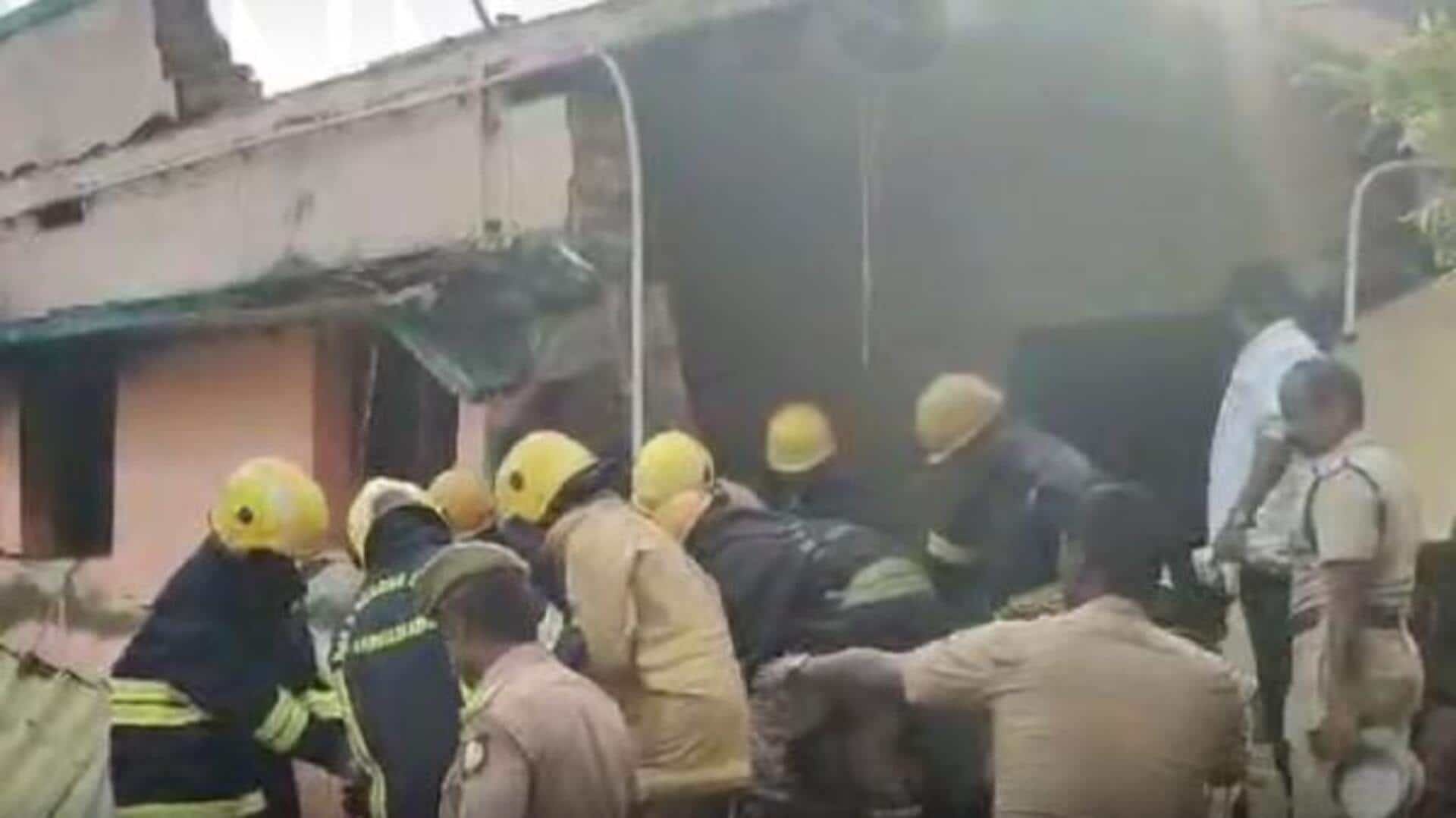 ஆவடியில் வீட்டில் வெடிபொருட்கள் வெடித்ததில் நான்கு பேர் பலி; விபத்தின் பின்னணி ஆவடியில் வீட்டில் வெடிபொருட்கள் வெடித்ததில் நான்கு பேர் பலி; விபத்தின் பின்னணி
