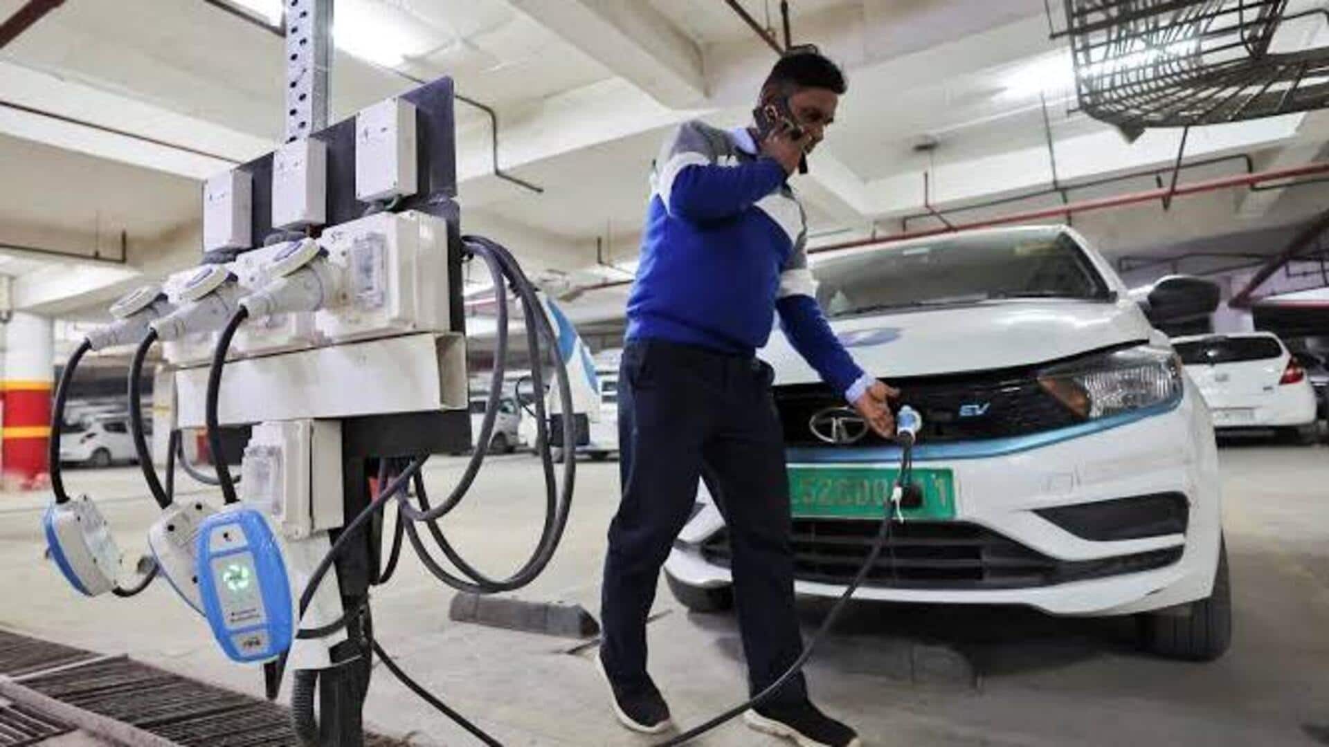 எரிபொருள் விலை உயர்வால் CNG, மின்சார வாகனங்கள், ஹைப்ரிட் வாகனங்களின் விற்பனை சாதனை அளவை எட்டியுள்ளது
