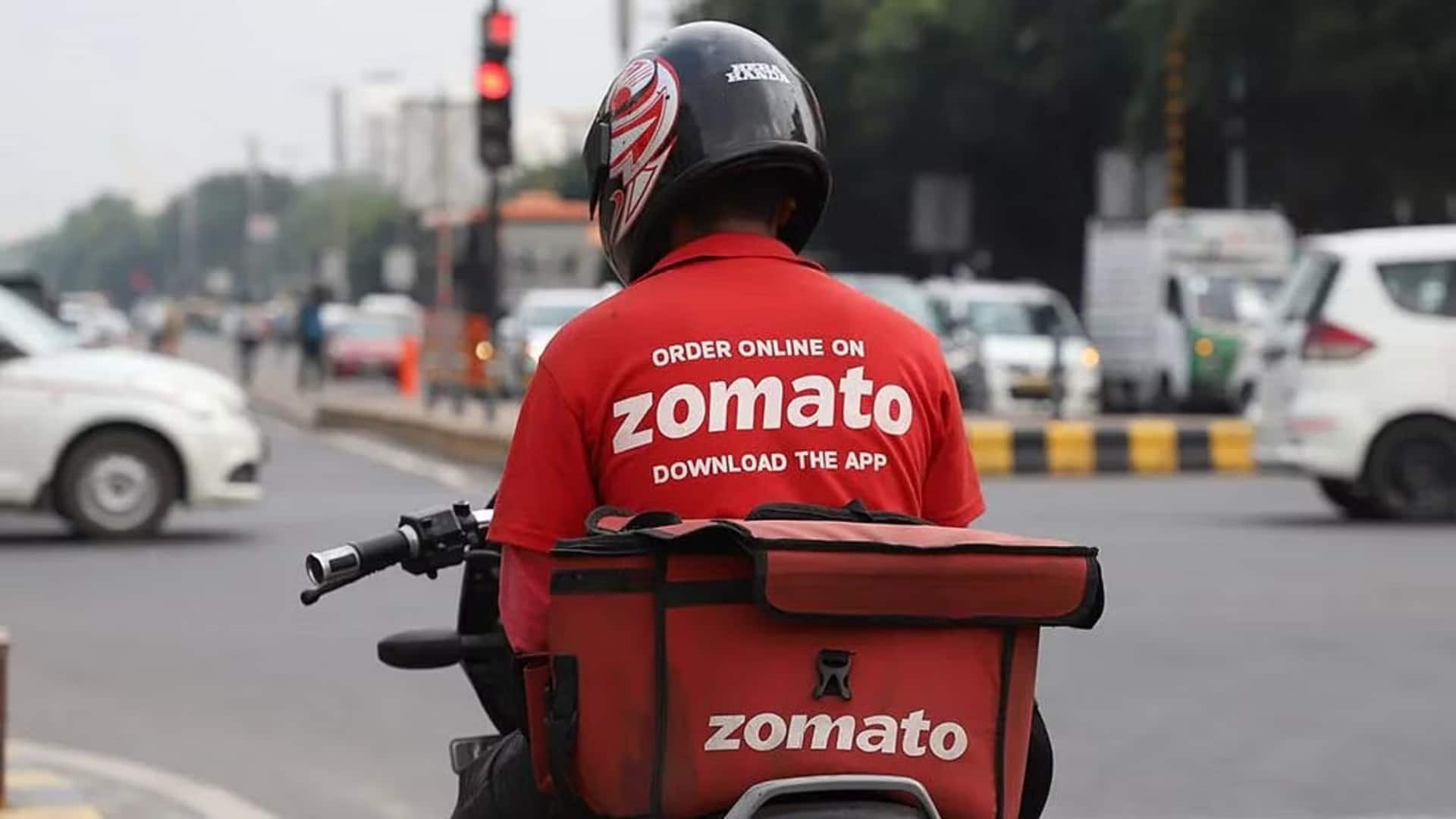 பிளாட்ஃபார்ம் கட்டணத்தை உயர்த்திய Zomato; நுகர்வோர்களுக்கு கடும் தாக்கம் பிளாட்ஃபார்ம் கட்டணத்தை உயர்த்திய Zomato; நுகர்வோர்களுக்கு கடும் தாக்கம்