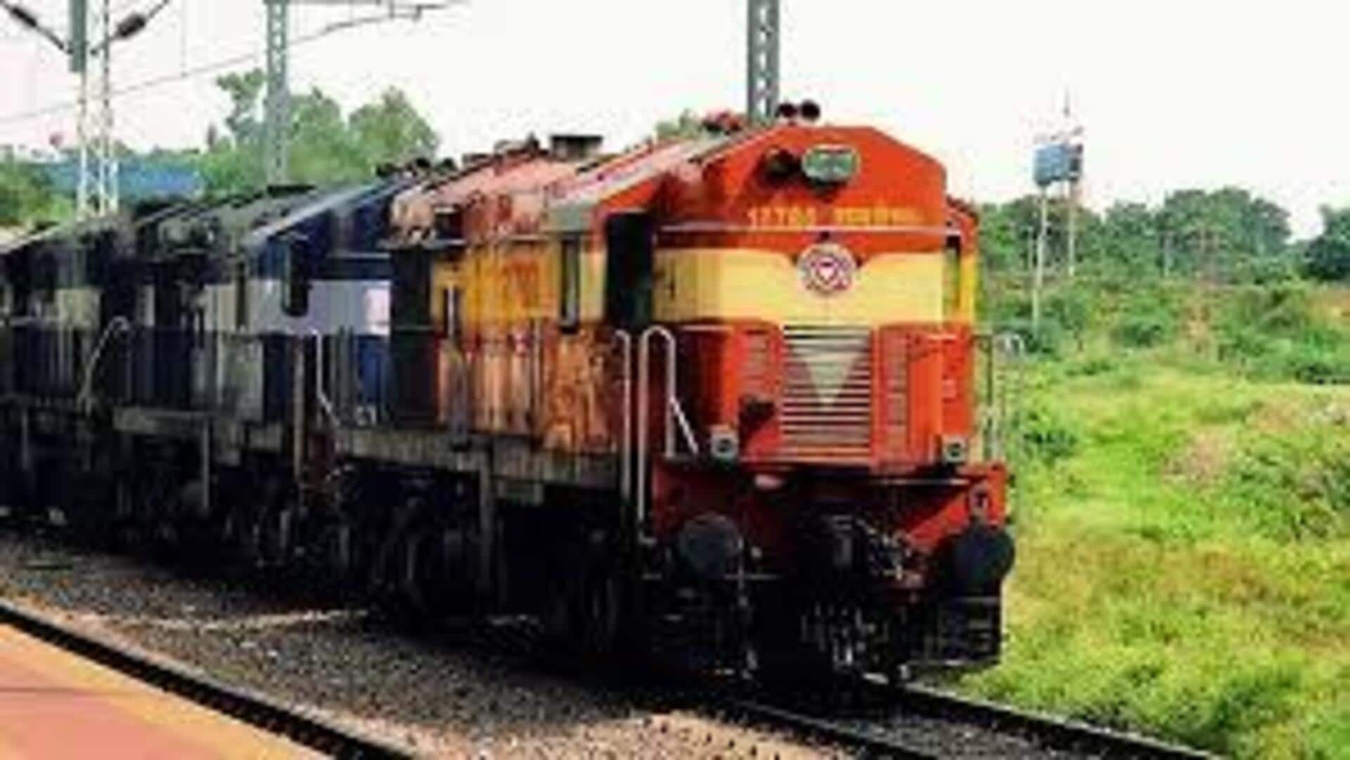 நடப்பு நிதியாண்டில் இந்திய ரயில்வேயில் 50,000க்கும் அதிகமான இடங்களை நிரப்ப திட்டம்