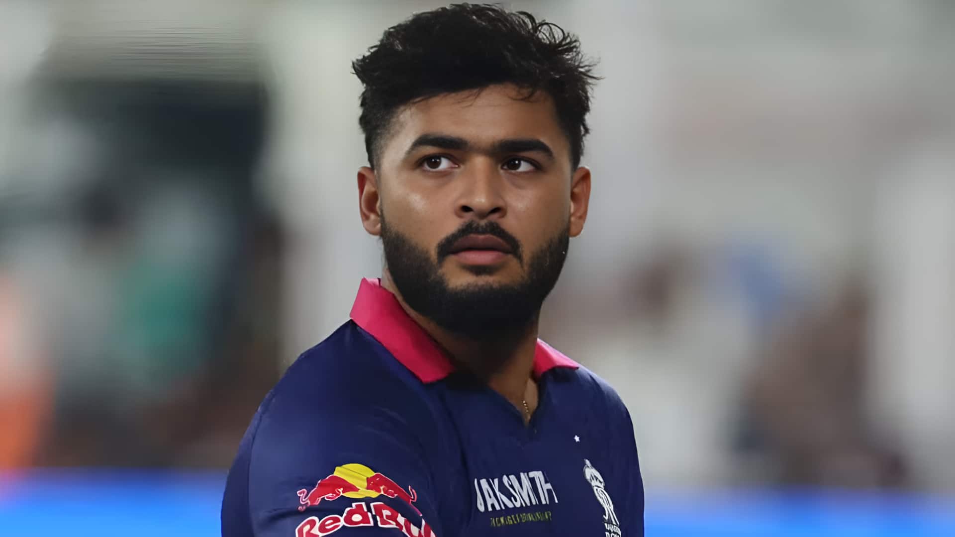 ஐபிஎல் 2026: மைதானத்தில் வேப்பிங் செய்த ரியான் பராக்! தப்பித்தாரா அல்லது தண்டனையா? பிசிசிஐ எடுத்த அதிரடி நடவடிக்கை