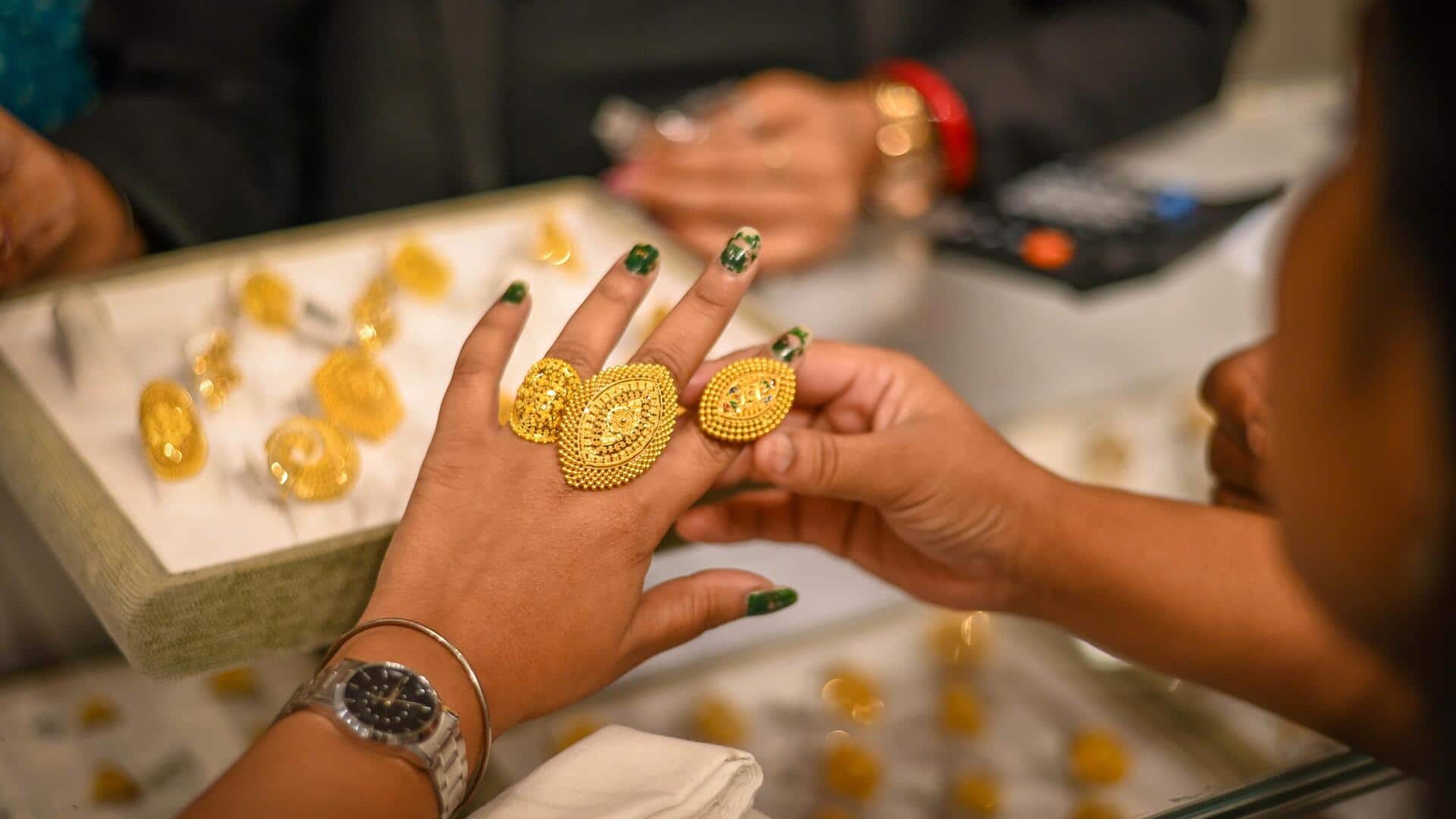 தொடர்ந்து குறையும் தங்கத்தின் விலை; இன்றைய (நவம்பர் 5) தங்கம் வெள்ளி விலை நிலவரம்