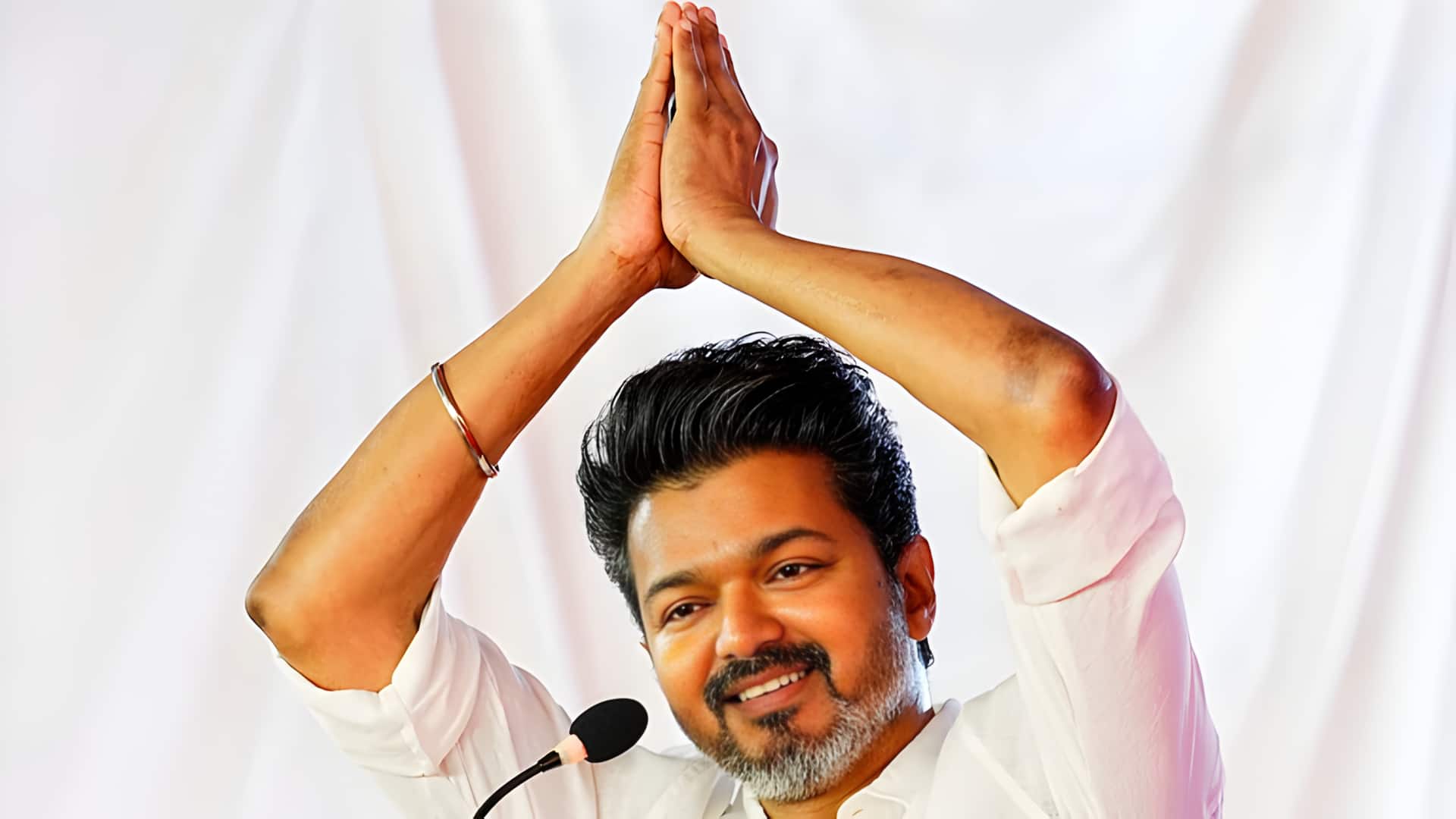 வருமான வரித்துறை விதித்த அபராதத்தை எதிர்த்த விஜய்யின் மனுவை தள்ளுபடி செய்தது உயர்நீதிமன்றம்