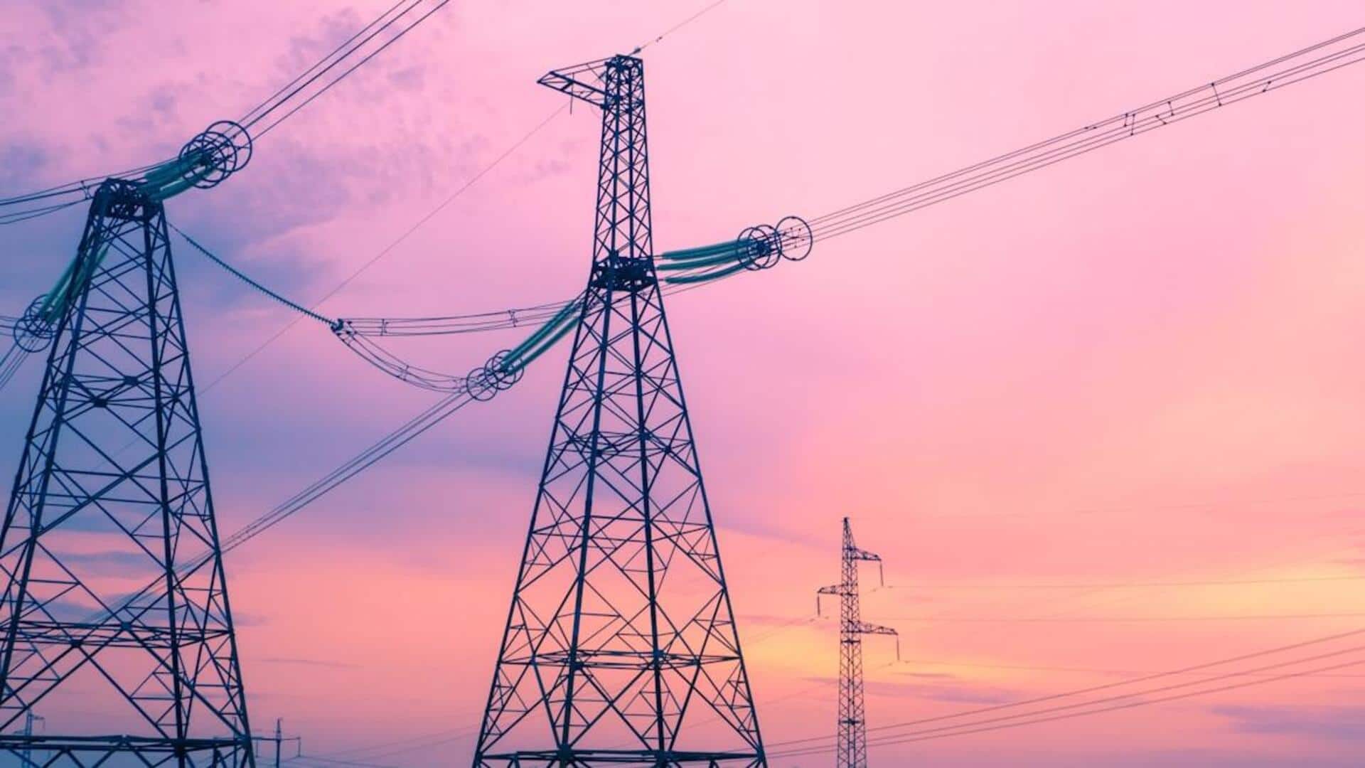 மின்கட்டணத்தைக் குறைக்க ஏஐ தொழில்நுட்பத்தைப் பயன்படுத்த மத்திய அரசு திட்டம்