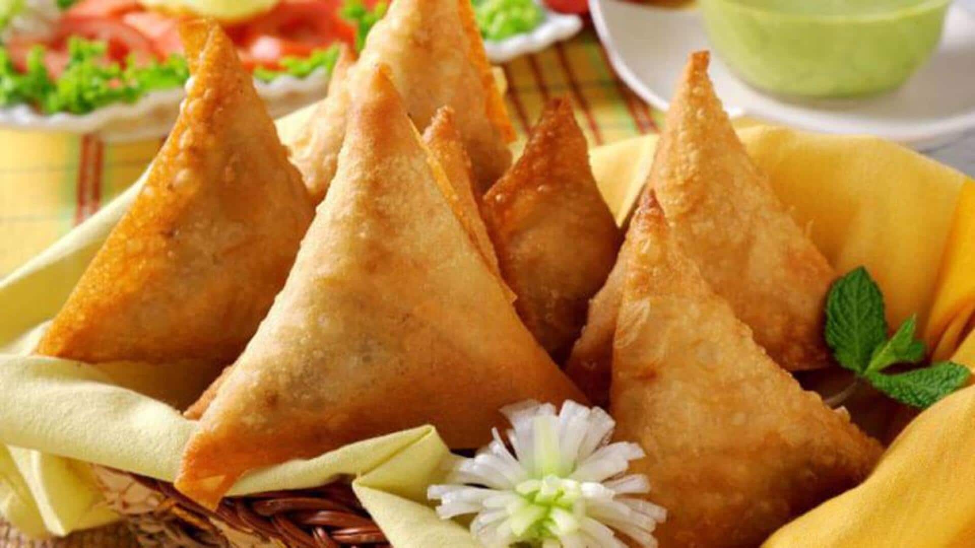 பருவமழைக்காலத்தில் பாதுகாப்பாக உட்கொள்ளக்கூடிய 5 சைவ தெருவோர உணவுகள்!
