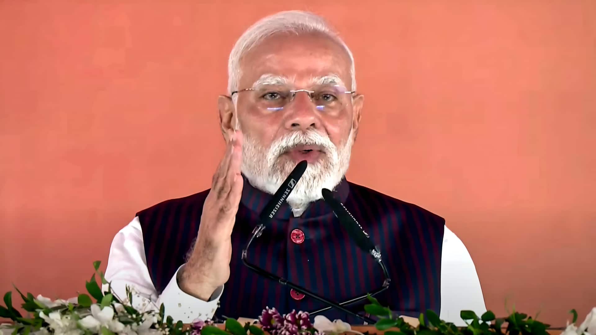 "மாணவர்களைத் தூண்டிவிடாதீர்கள்...": நீட் விவகாரத்தில் பிரதமர் மோடி பேச்சு; CJP போராட்டத்திற்கு மத்தியில் NDA எம்பிக்களுக்கு உத்தரவு