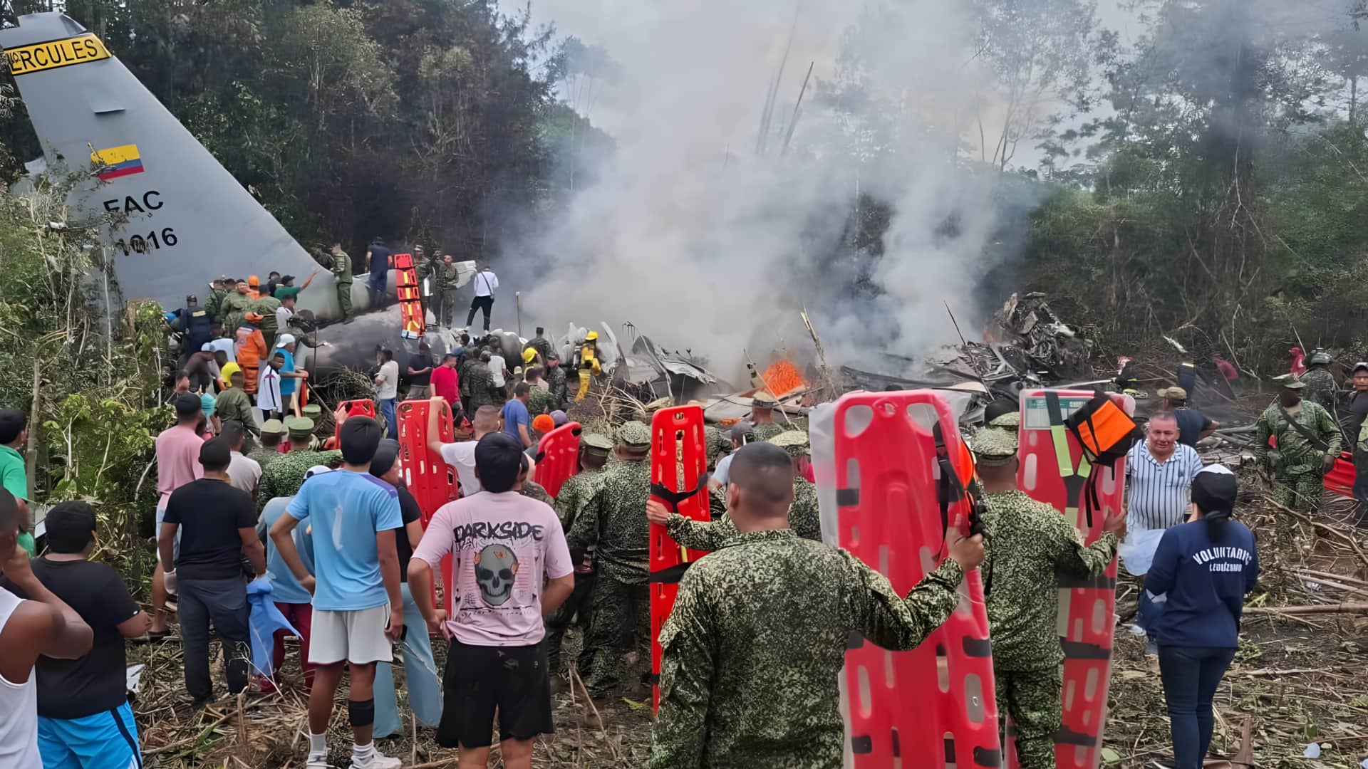 கொலம்பியாவில் 125 பேருடன் சென்ற ராணுவ விமானம் விபத்து; 33 பேர் உயிரிழப்பு