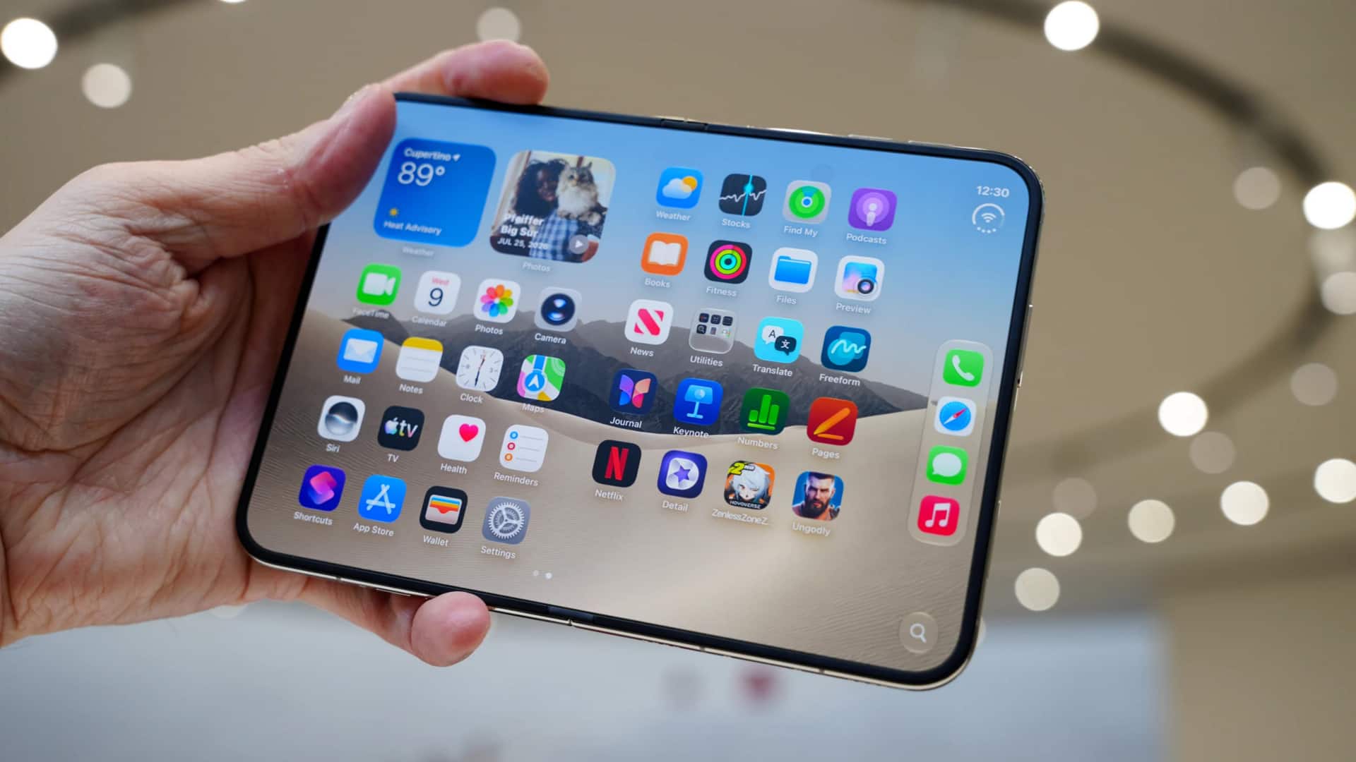 விலையைக் கேட்டா ஷாக் ஆயிடுவீங்க! iPhone Duo திரை பழுதுபார்ப்புக் கட்டணம் $999! சாம்சங்கை விட 2 மடங்கு அதிகம்