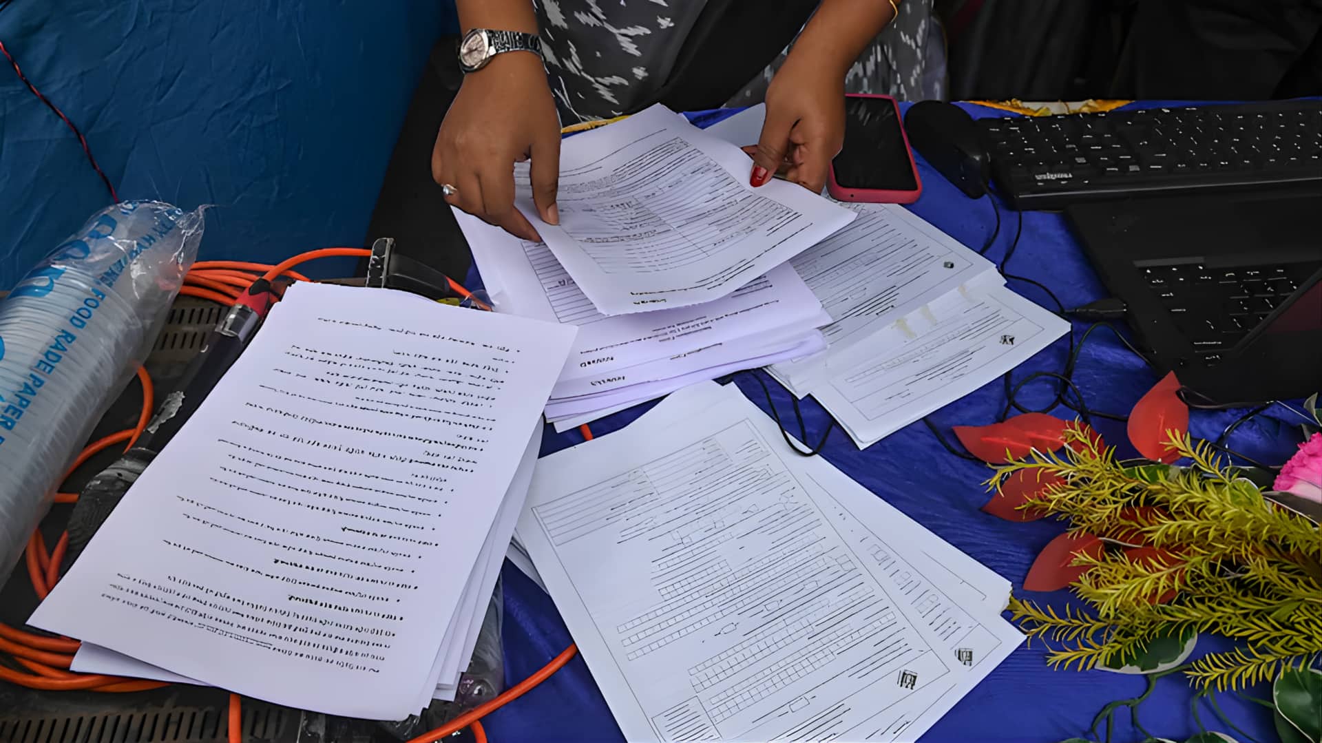 SIR வரைவு வாக்காளர் பட்டியல் வெளியானது: 97.37 லட்சம் பெயர்கள் நீக்கம்; ஆன்லைனில் உங்கள் பெயரை பார்ப்பது எப்படி?