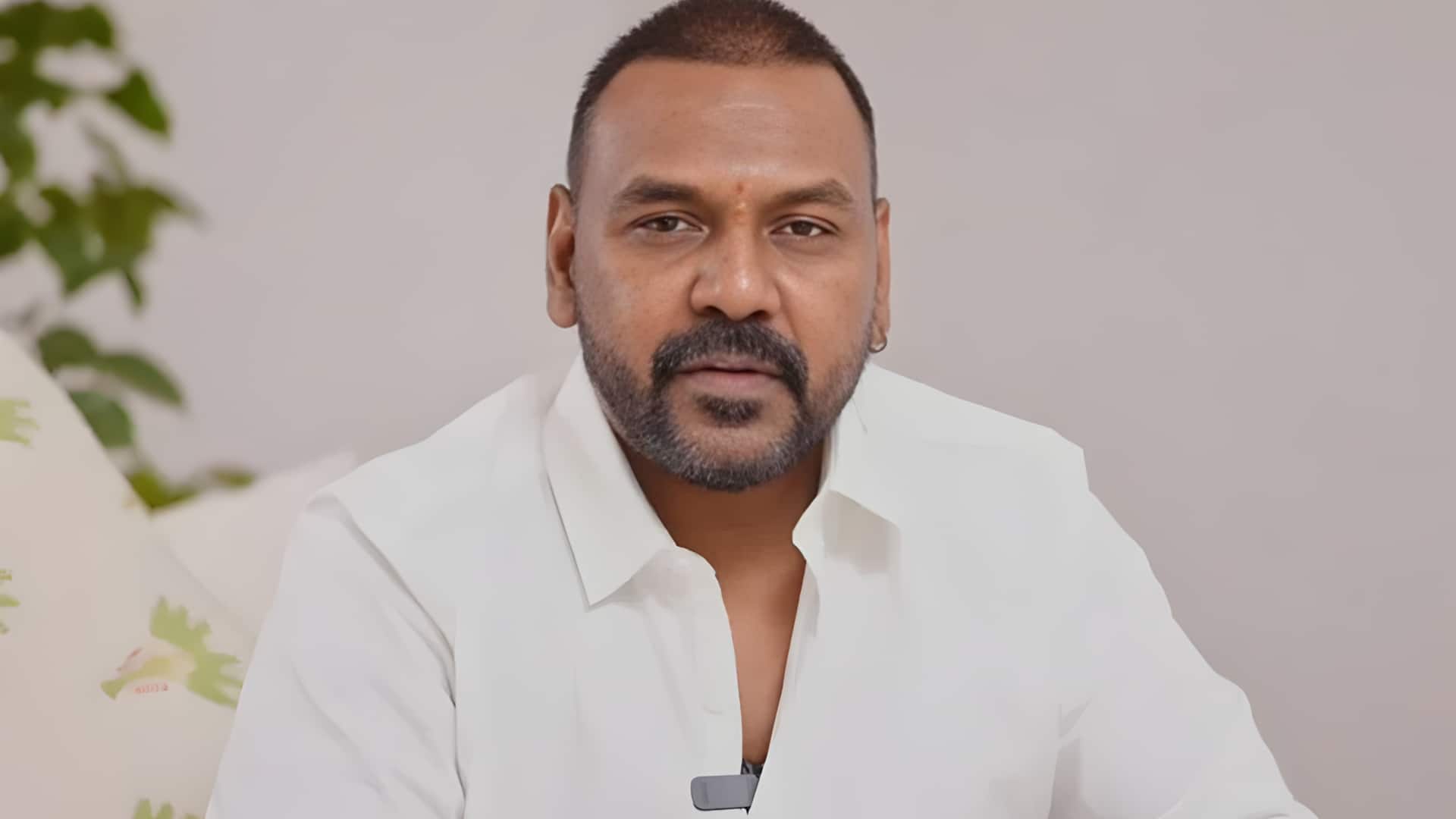அரசியலில் குதித்த ராகவா லாரன்ஸ்! தவெக சார்பில் திருச்சி கிழக்கில் போட்டியா?