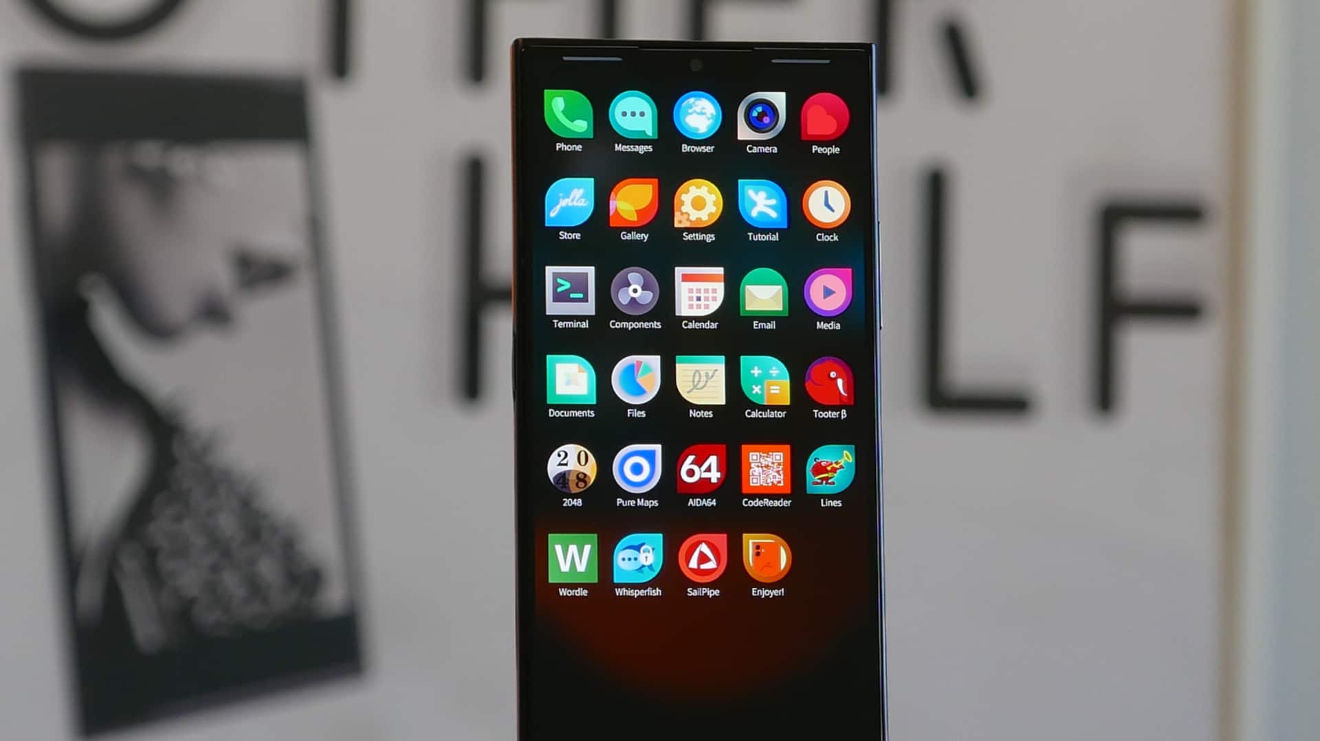 Linux அடிப்படையிலான இயங்குதளம் கொண்ட புதிய ஸ்மார்ட்போன் அறிமுகம்