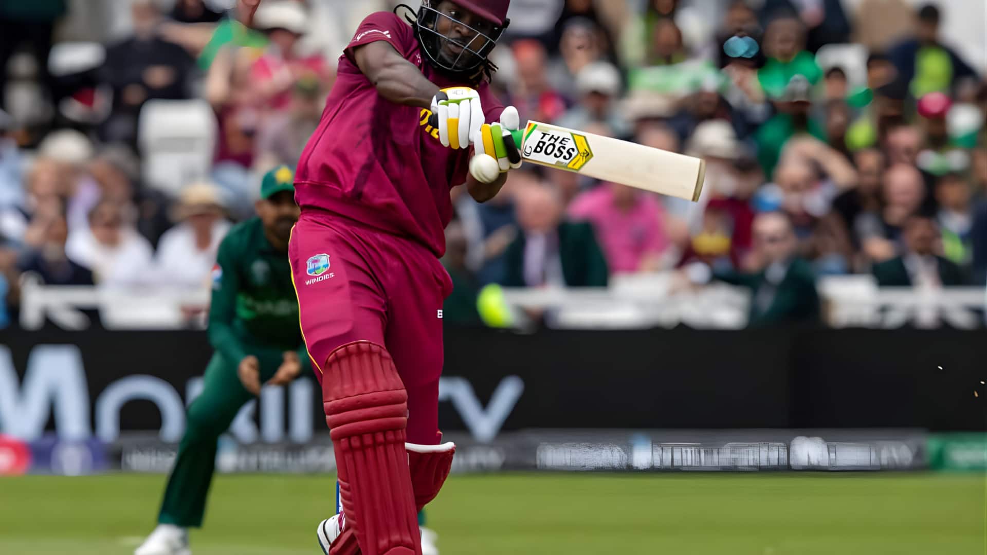 டி20 உலகக்கோப்பை வரலாற்றில் அதிக சிக்ஸர்கள் அடித்த டாப் 10 வீரர்கள்