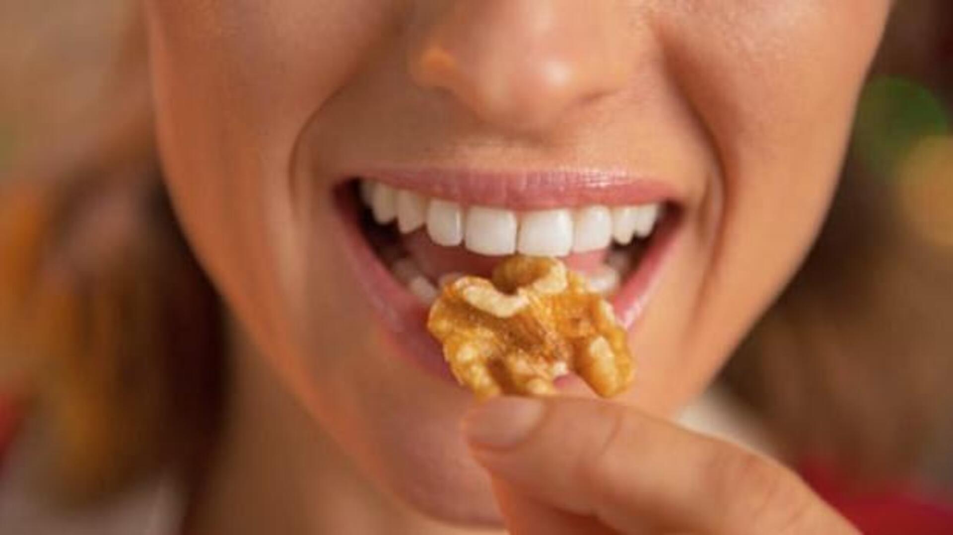 தினமும் ஊறவைத்த வால்நட்களை சாப்பிடுவதால் ஏற்படும் நன்மைகள்