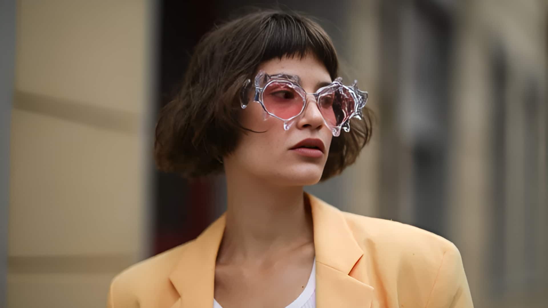 50 வயதுக்கு மேற்பட்ட பெண்களுக்கான எப்போதுமே அழகு தரும் பிரெஞ்சு சிகை அலங்காரங்கள்