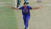 IND vs ENG: సిరాజ్‌కు బదులు ప్రసిద్ధ్ ఎందుకు? భువీని పక్కన పెట్టడంపై ఫ్యాన్స్ ఫైర్!