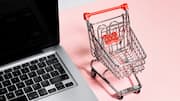 Online Shopping: ఆన్‌లైన్‌ షాపింగ్‌లో పండుగ జోరు.. రెండు రోజుల్లో రూ.24 వేల కోట్ల అమ్మకాలు