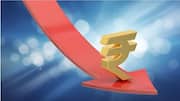 Rupee: రికార్డు స్థాయిలో రూపాయి పతనం.. ఆర్థిక వ్యవస్థపై ఆందోళనలు!