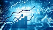 Stock Market: భారీ లాభాలతో ముగిసిన సూచీలు.. 879 పాయింట్లు లాభపడిన సెన్సెక్స్