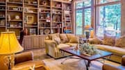 Home Decor: మీ ఇంటిని పర్యావరణ హితంగా అలంకరించుకోండిలా..