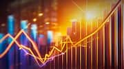 Stock Market: సెన్సెక్స్‌ 330 పాయింట్లు డౌన్‌.. నష్టాల్లో ముగిసిన మార్కెట్లు