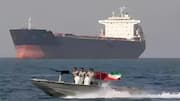 Strait of Hormuz: హర్మూజ్‌లో భారీ పేలుళ్లు.. సీమైన్స్‌ను ఢీకొట్టి ధ్వంసమైన రెండు చమురు ట్యాంకర్లు!