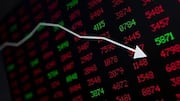 Stock market: స్టాక్‌ మార్కెట్లలో భారీ పతనం.. సెన్సెక్స్‌ 500 పాయింట్లు డౌన్‌.. 