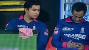 Rajasthan Royals: డగౌట్‌లో ఫోన్.. బీసీసీఐ సీరియస్, మేనేజర్‌పై వేటు తప్పదా?