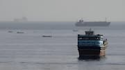 Strait of Hormuz: యుద్ధ వేళ అమెరికా కీలక ఆపరేషన్‌.. హర్మూజ్‌ దాటిన 40 నౌకలు