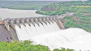 Srisailam: శ్రీశైలం జలాశయానికి 36,233 క్యూసెక్కుల వరద.. నిలకడగా నీటిమట్టం