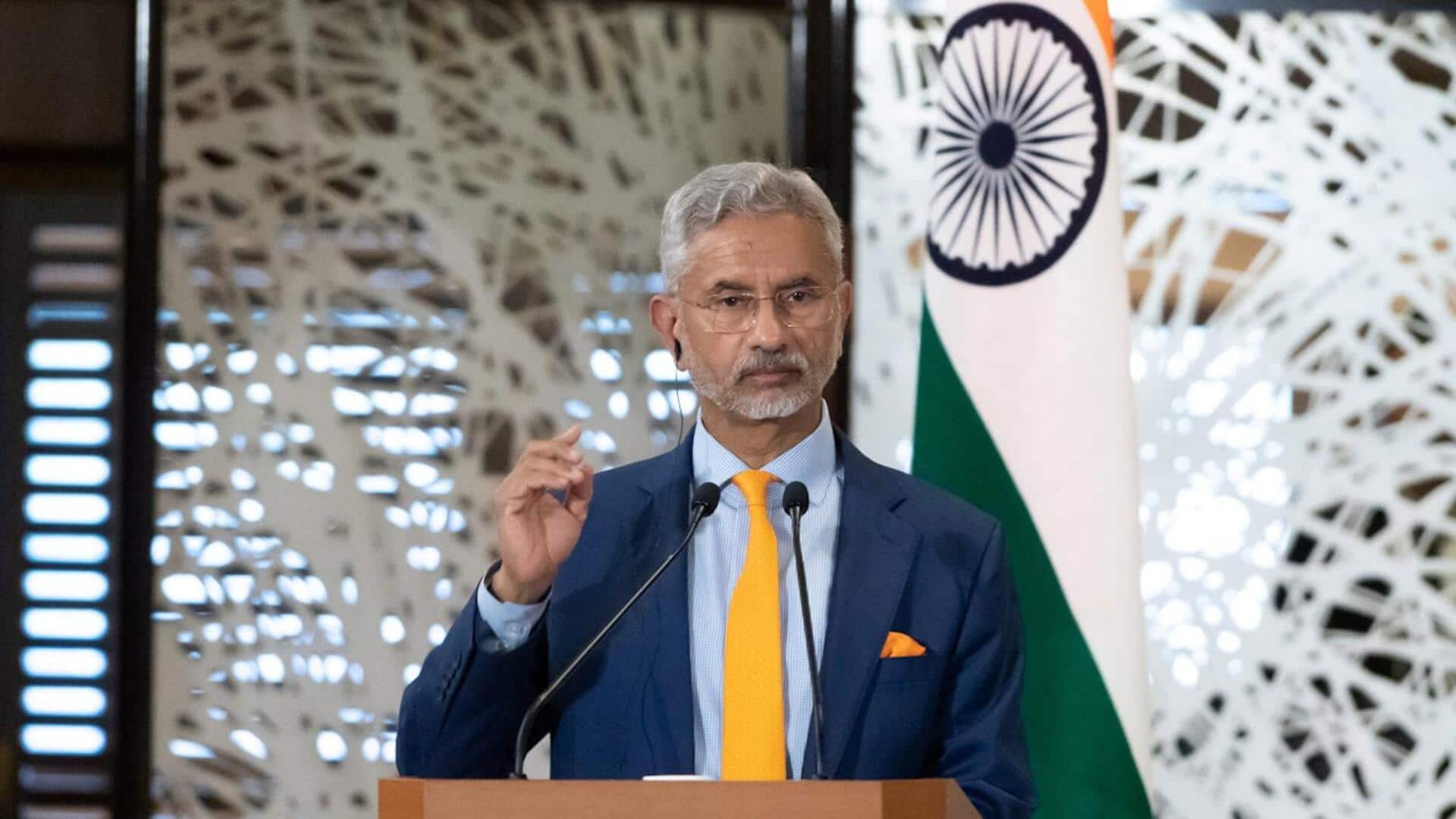 S Jaishankar: భారత్-పాక్ ఉద్రిక్తతలు.. ఎస్. జైశంకర్ భద్రతా ఏర్పాట్లలో ప్రత్యేక బుల్లెట్ ప్రూఫ్ కారు.. S Jaishankar: భారత్-పాక్ ఉద్రిక్తతలు.. ఎస్. జైశంకర్ భద్రతా ఏర్పాట్లలో ప్రత్యేక బుల్లెట్ ప్రూఫ్ కారు..
