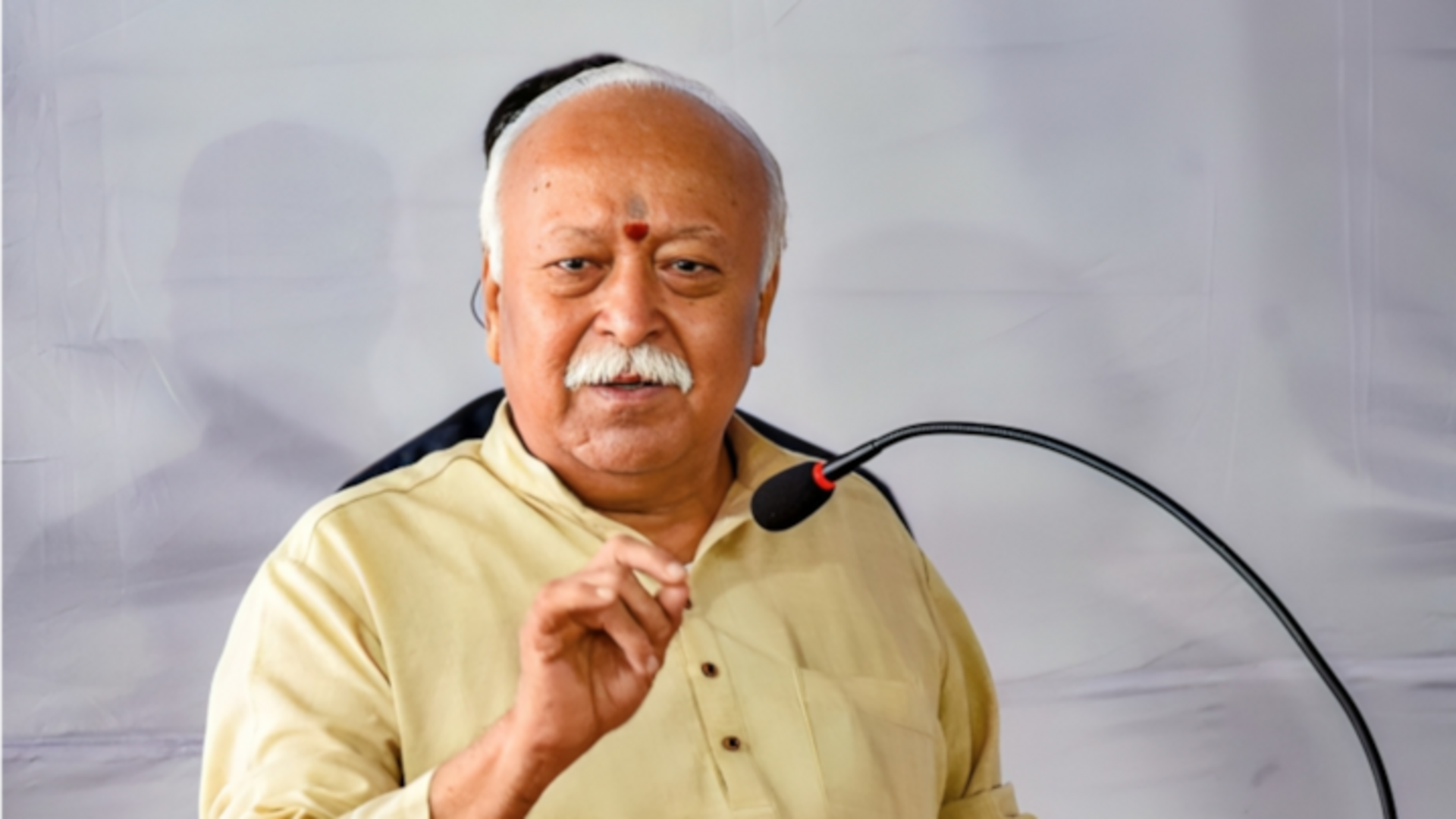 Mohan bhagwat: '75 ఏళ్లకే రిటైర్ కావాలి'.. మోదీని ఉద్దేశించే భగవత్ వ్యాఖ్యలు చేశారా? Mohan bhagwat: '75 ఏళ్లకే రిటైర్ కావాలి'.. మోదీని ఉద్దేశించే భగవత్ వ్యాఖ్యలు చేశారా?