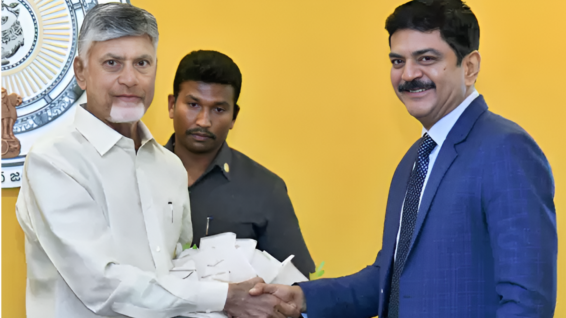 Chandrababu: డీ-రెగ్యులేషన్‌ ఫేజ్‌-2లో నిబంధనలు తగ్గించి అనుమతులు వేగవంతం చేయాలి: సీఎం చంద్రబాబు