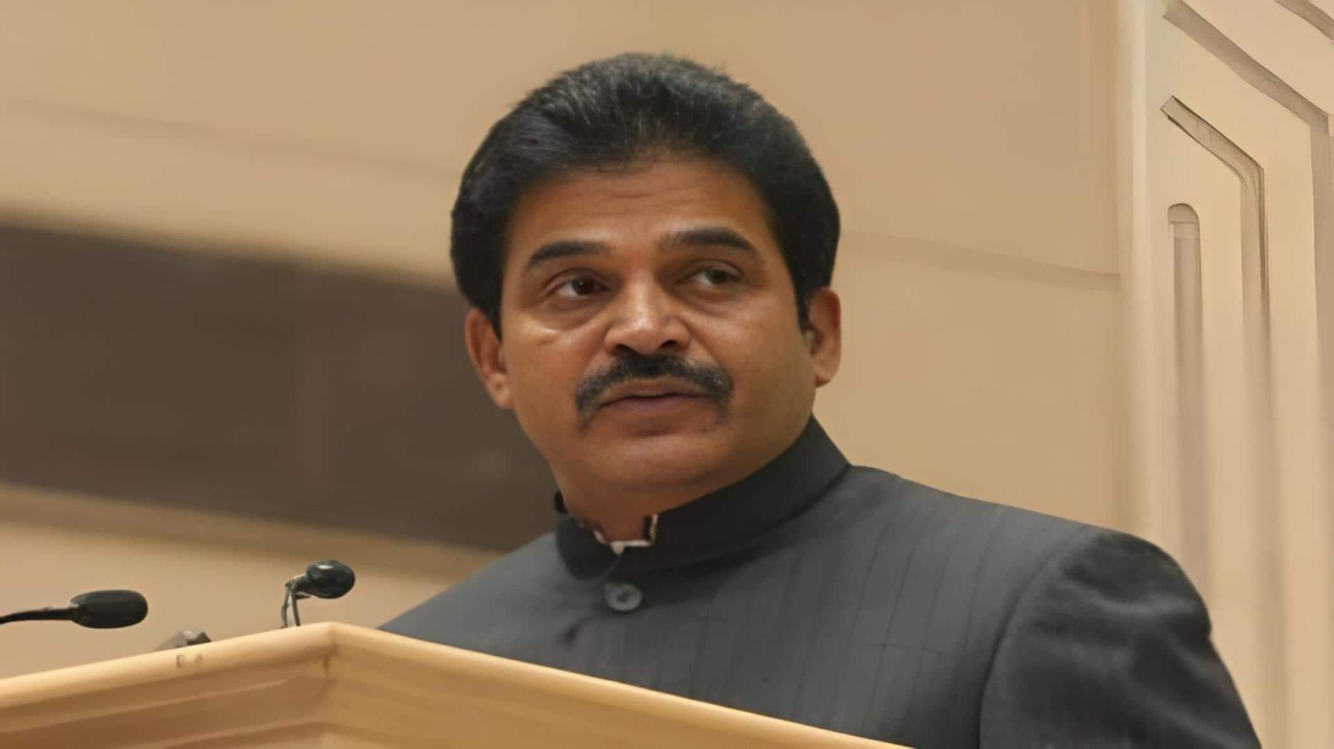 Kerala CM :కేరళ సీఎం ఎంపికపై ఉత్కంఠ.. కాంగ్రెస్‌లో ఆధిపత్య పోరు