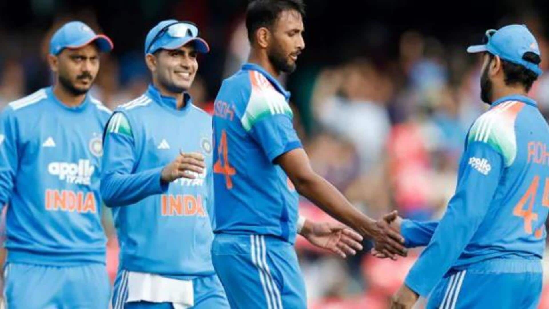 AUS vs IND: మూడో వన్డేలో ఆస్ట్రేలియా ఆలౌట్.. టీమిండియా టార్గెట్ ఎంతంటే? AUS vs IND: మూడో వన్డేలో ఆస్ట్రేలియా ఆలౌట్.. టీమిండియా టార్గెట్ ఎంతంటే?