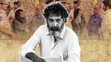 తారకరత్న అంత్యక్రియల్లో అజ్ఞాతవ్యక్తి: బాలకృష్ణతో మాట్లాడుతుంటే పక్కకు తీసుకెళ్ళిన పోలీసులు