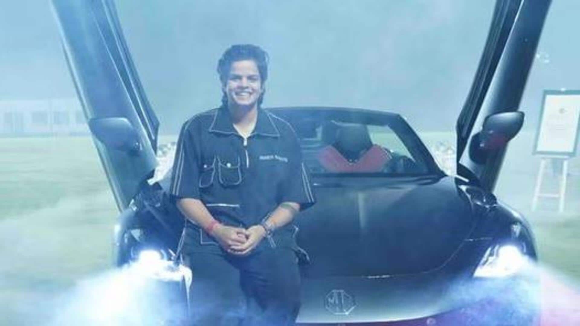 MG Cyberster:580 కిలోమీటర్ల రేంజ్‌ సైబర్‌స్టర్‌ కొనుగోలు చేసిన షఫాలీ వర్మ.. ఈ స్పోర్ట్స్‌ కారు ధర తెలిస్తే షాక్ అవ్వాల్సిందే!