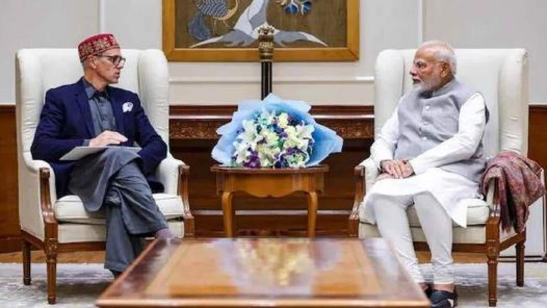 Pahalgam terror attack: పహల్గామ్ ఉగ్రదాడి తర్వాత ప్రధాని మోదీతో ఒమర్ అబ్దుల్లా కీలక భేటీ Pahalgam terror attack: పహల్గామ్ ఉగ్రదాడి తర్వాత ప్రధాని మోదీతో ఒమర్ అబ్దుల్లా కీలక భేటీ