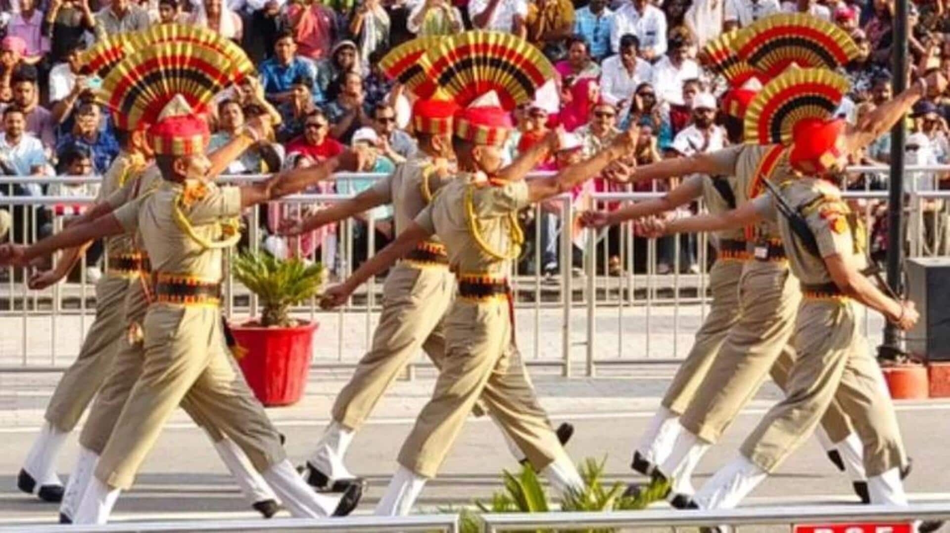 Beating Retreat: 10 రోజుల కాల్పుల విరమణ తర్వాత.. నేటి నుంచి బీటింగ్ రిట్రీట్ సెర్మనీ Beating Retreat: 10 రోజుల కాల్పుల విరమణ తర్వాత.. నేటి నుంచి బీటింగ్ రిట్రీట్ సెర్మనీ